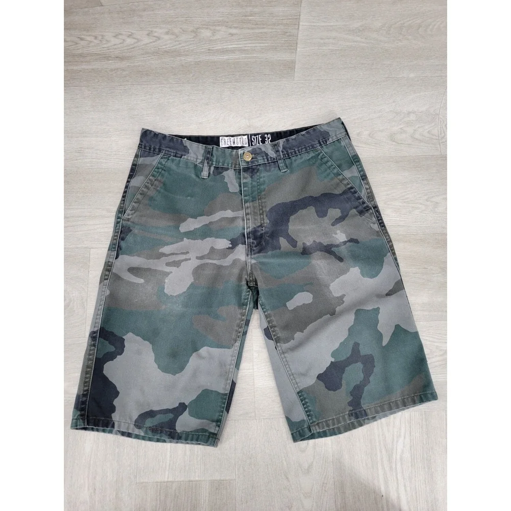 Free World Camo Chino Shorts Men Size 32 Camouflage Cargo Outdoor